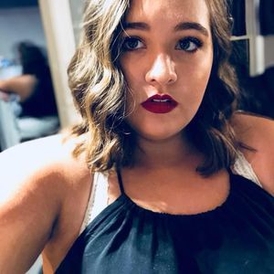 Meet your Posher, Ashlyn